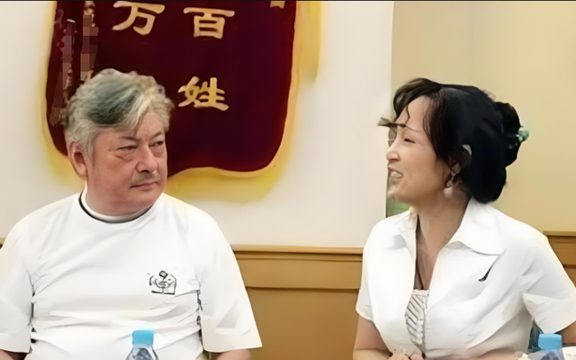因长得太美被导演看中，同居27年无名无分，63岁身亡遗言令人泪目
