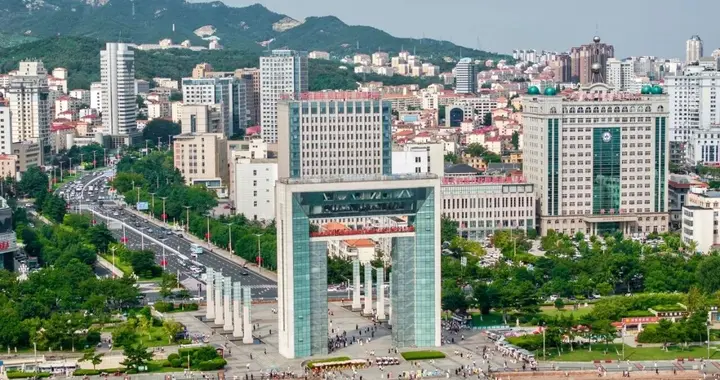不仅是千年海滨仙境，这座小城还曾上榜宜居城市第一！