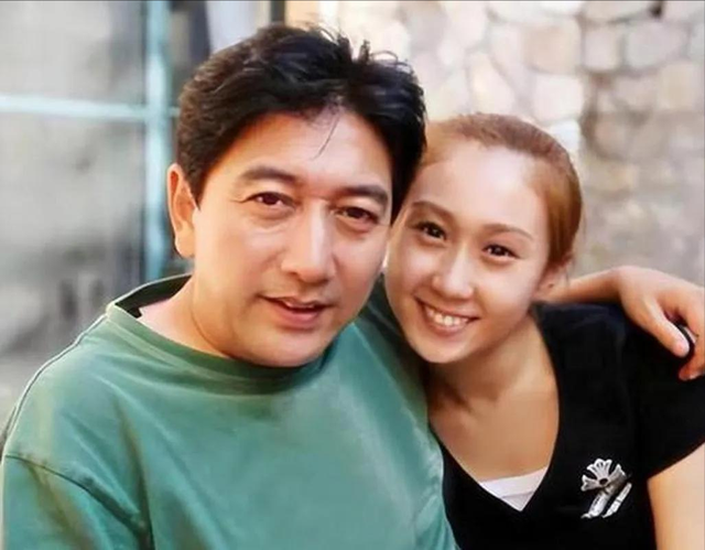 水均益怎么也没想到，从央视离职的女儿，如今已经开始为他争光