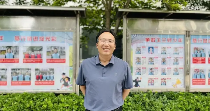再谈寿光实验中学隋向伟老师，弯腰处的师者光芒校风里的育人真谛