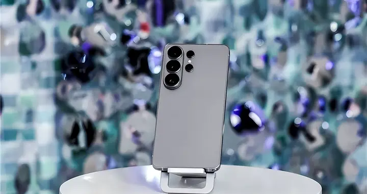 三星Galaxy S26 Ultra｜超级稳定模式加持，让我拍娃跑跳无惧抖动