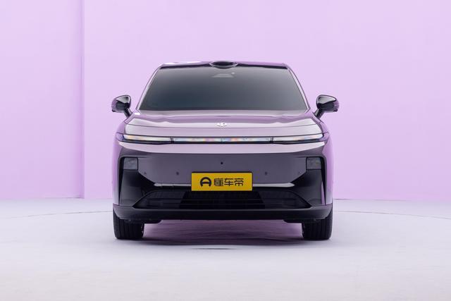 零跑B10即将上市！15万级SUV，玛莎拉蒂同款底盘