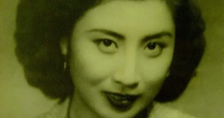 张灵甫战死后，蒋经国对他的老婆穷追不舍，做出一件不怀好意的事