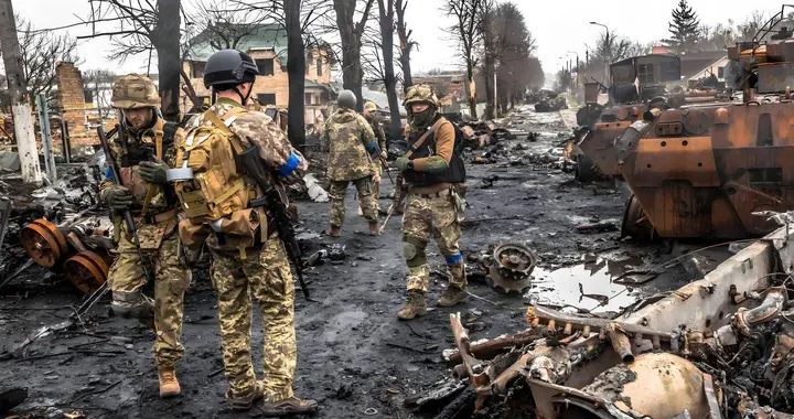 俄乌战争已持续1400多天，各国终于察觉不对：中国最初的选择没错