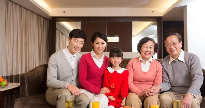 父母年迈后，那藏在岁月里的心酸