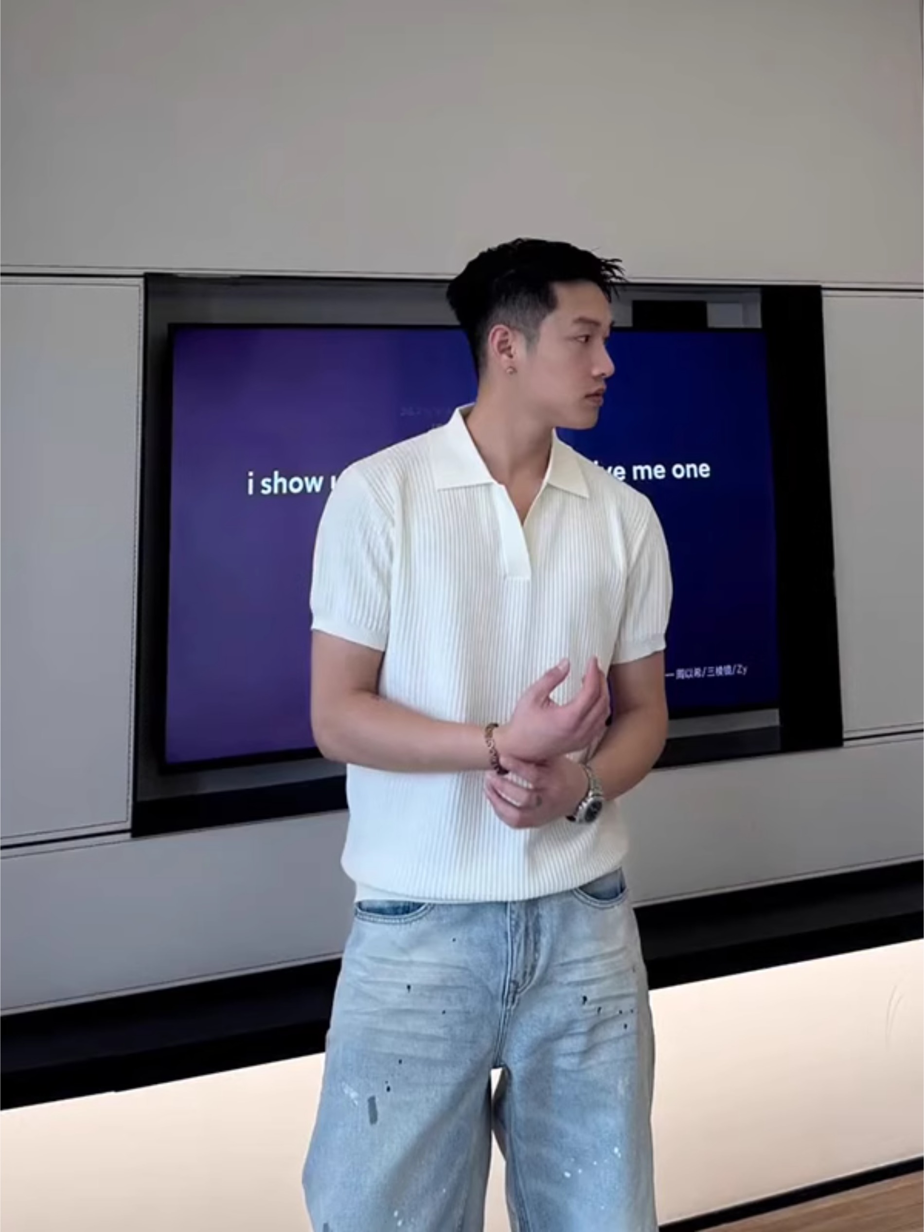 白色V领针织短袖polo衫男夏季竖条纹收
