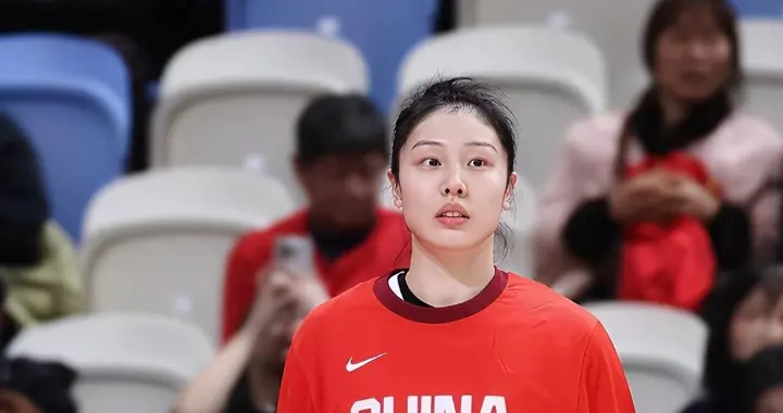 不是杨舒予，不是张曼曼，新一届女篮队长的人选大概率是二选一