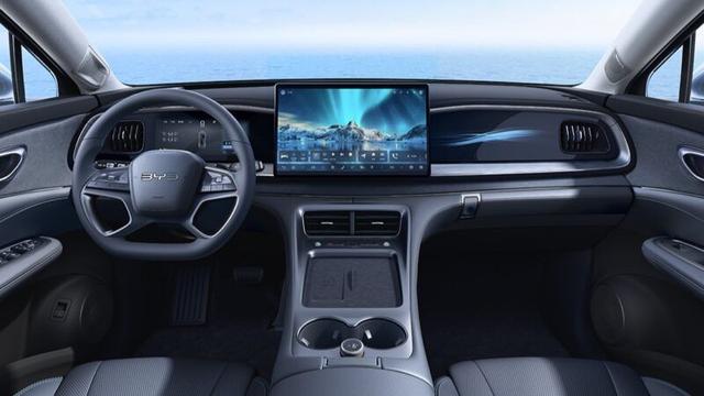 比亚迪海狮07 DM SUV内饰正式曝光