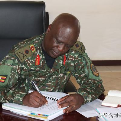 剑锋至上：比冈比亚更强的非洲强国出现了！