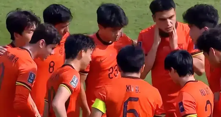 一场4-2！让国足诞生未来“门将”不二人选，邵佳一乐开了花！