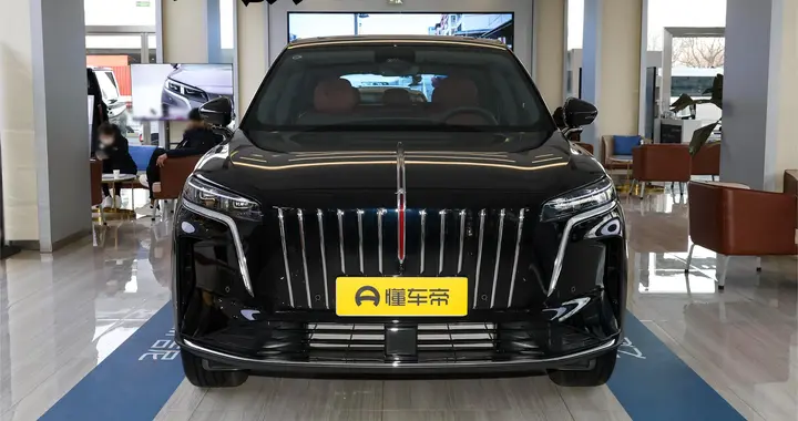 试驾红旗HS6 PHEV 240智混版，大空间+高智能，家用太香了