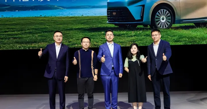 一家车企的自我重构：传祺从BU成立到双车落地的全过程拆解