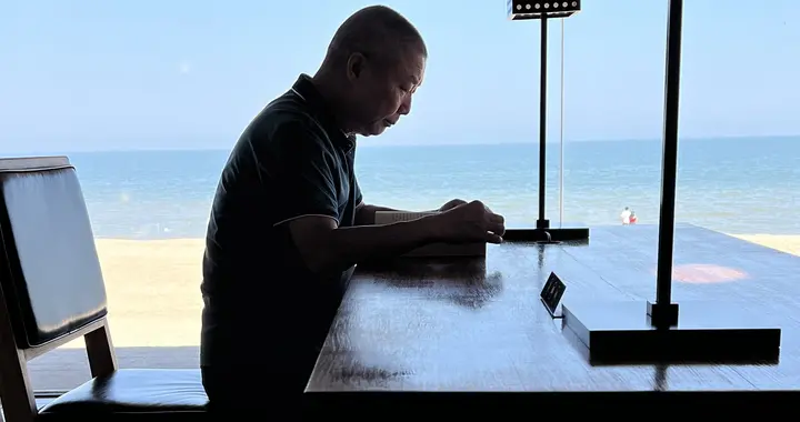 我为何读不进书了？