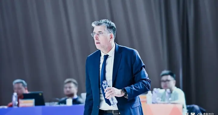 新疆男篮：季后赛，危矣！