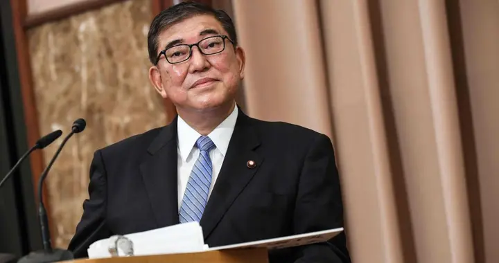 石破茂一语成谶！高市早苗支持率猛增至78%，台专家发现猫腻