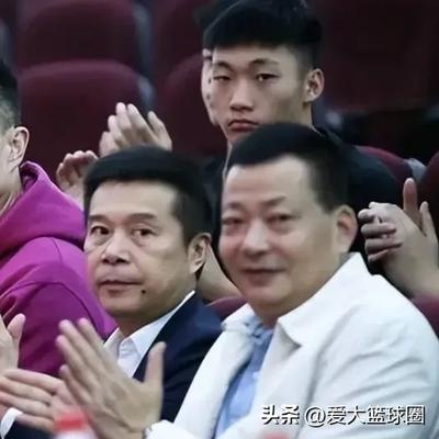 爱大篮球圈：临近季后赛，杜锋不装了？双杀
