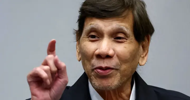 81岁杜特尔特被押上被告席，莎拉早该想到，马科斯下手会这么狠！