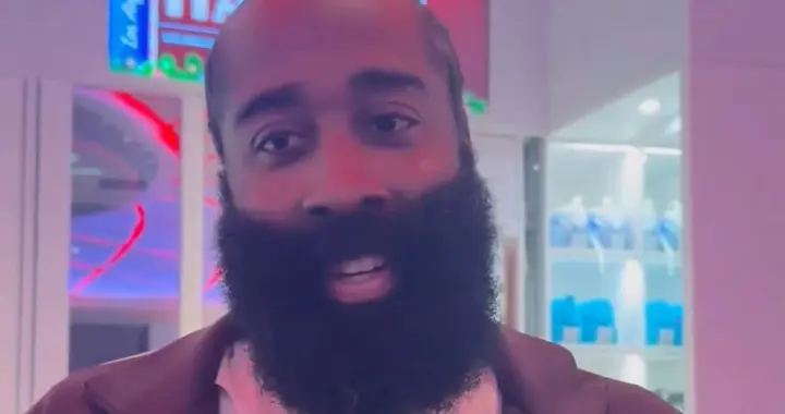 快船德比获胜赛后采访：哈登乐观，小卡全力以赴，卢恬不知耻