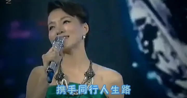 央视一姐董卿开口即惊艳，嗓音温柔大气百听不厌