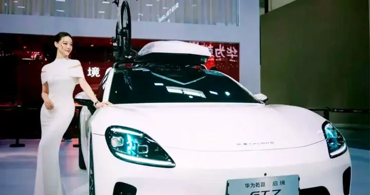 启境GT7开启预售丨零百2.98秒+800V+22万内，有诚意