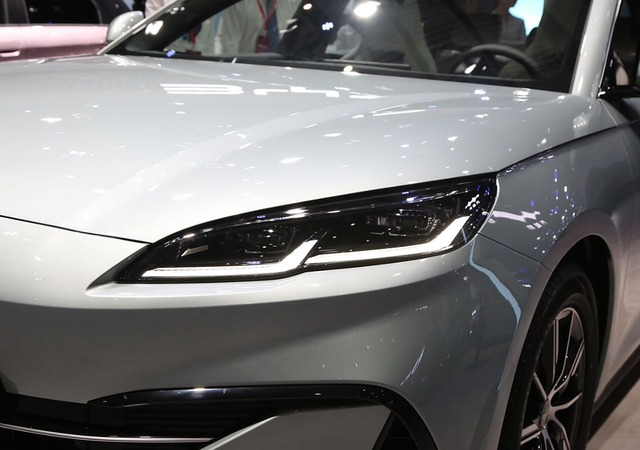 又一B级车跌破“价格底线”！218Ps低至7万，长4米8标配L2级智驾