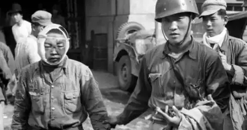 1949年，解放军捉到一特务，竟是潜逃的八路军军区司令