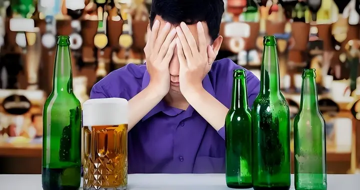 加快男性衰老的原因：喝酒仅第7，排在第1的，很多男性还没发现！