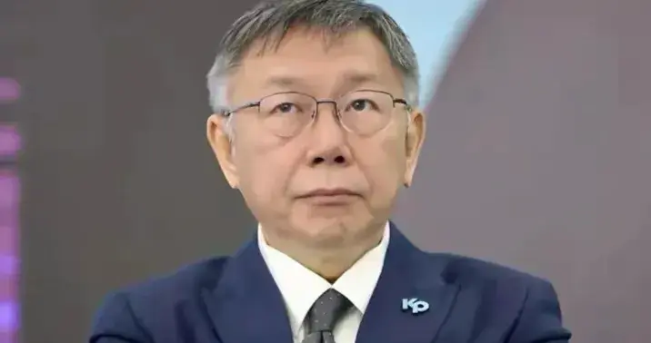 柯文哲报应来了，被国民党一句绝杀，郑丽文被卢秀燕“设计”