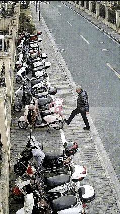 珠峰的天：大爷，咋这么不小心呢？用那么大