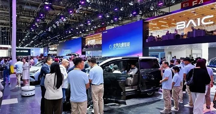 正式预售！问道V921.99万起，大空间安全MPV首选