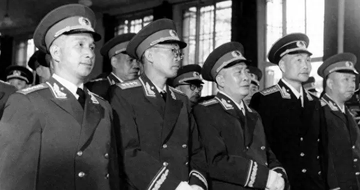 1946年毛岸英叫朱德同志，毛主席却说我都得称他一声老总！