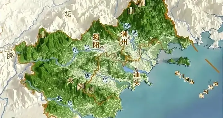 潮汕要啥有啥，商业气息还浓厚。为何跟珠三角甩开这么大的差距？