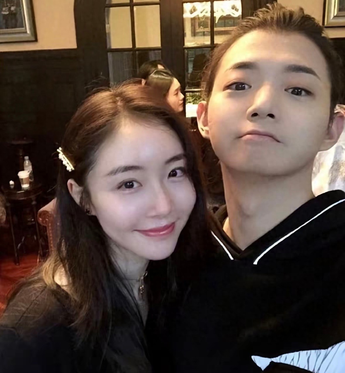 霍尊前女友陈露发无犯罪证明，称“忍了5年，只为一个清白”