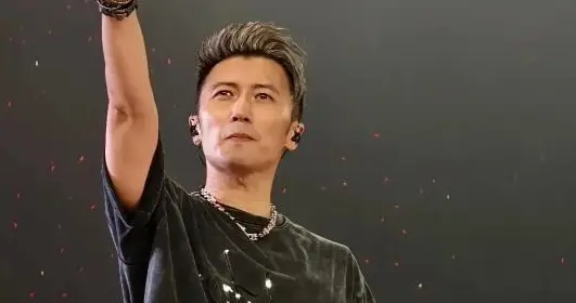 谢贤离世后，谢霆锋演唱会删歌，真的是针对王菲吗？