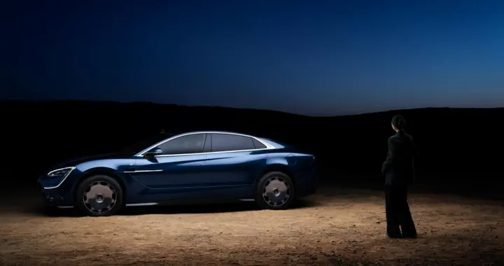 个性车色上新！仰望U7“星河蓝”配色帅倒一片