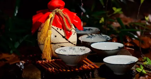 如何写怼人诗？这2首原创诗，让被怼之人汗流浃背，无地自容