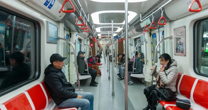 地铁提速，工期不拖，青岛基建有点狠