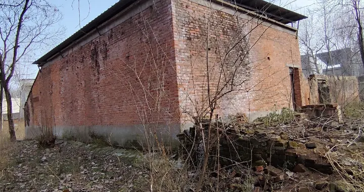 长桥码岸村前的那条河