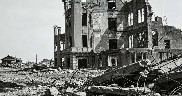 核威胁刷屏！一句“抹掉伊朗”，正在把全人类拖入深渊