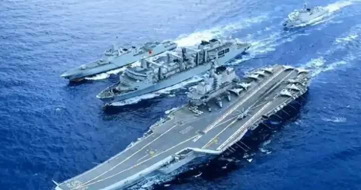 胆大包天！日本舰机滋扰辽宁舰，专家放话开战先打中国军舰？