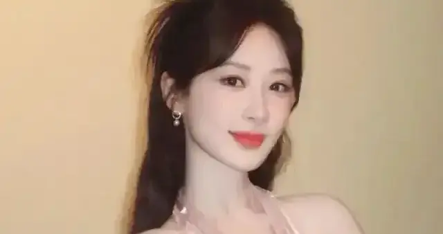 毁掉杨紫的从来不是实力，是全网传了十年的恶毒谣言