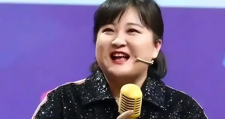 拒春晚、解散公司，和沈腾“决裂”，43岁的贾玲把自己作没了？