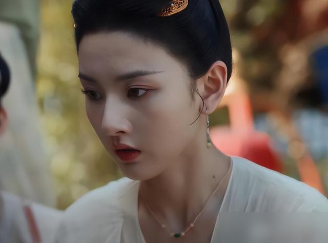 积压3年终爆！《无忧渡》凭啥成2025古装黑马？