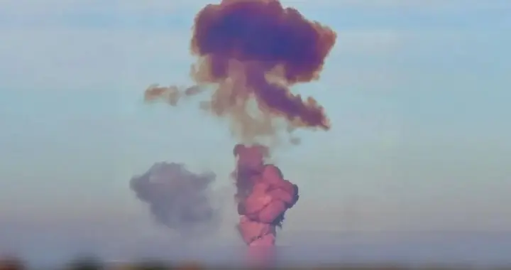 轰一声巨响，俄军出大事了：洲际导弹爆炸，又一次让普京失望了