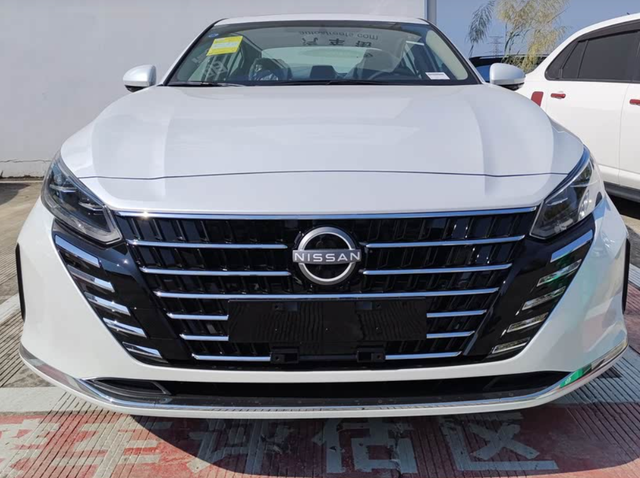 又一经典合资神车倒下！长超4米9，跌至11.98万，还是无人问津