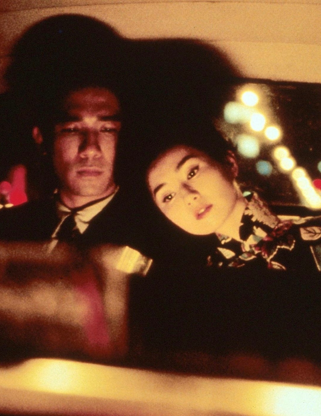 2000年，《花样年华》中的梁朝伟与张曼玉。 ​​​
