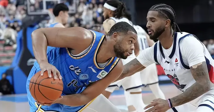 10秒绝杀！北京新外援首秀仅4分，山东豪取5连胜，暴露北汽一隐患