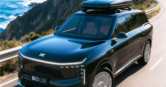 春节返乡排面拉满！30万级智己LS9：5.2米大6座+激光雷达