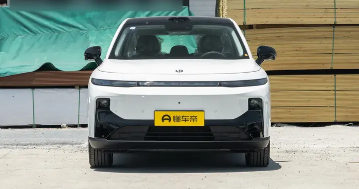 低至9.08万元的全球车，零跑B10这波福利，太香了！