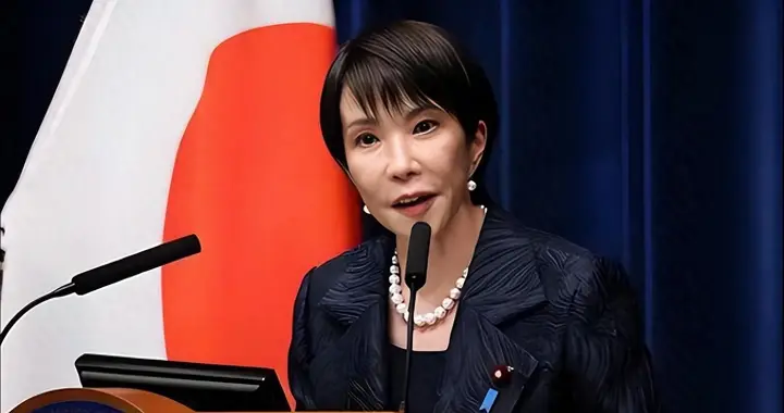 导弹瞄准中国？军舰压境、稀土断供，不用中国开火，日本已惨败